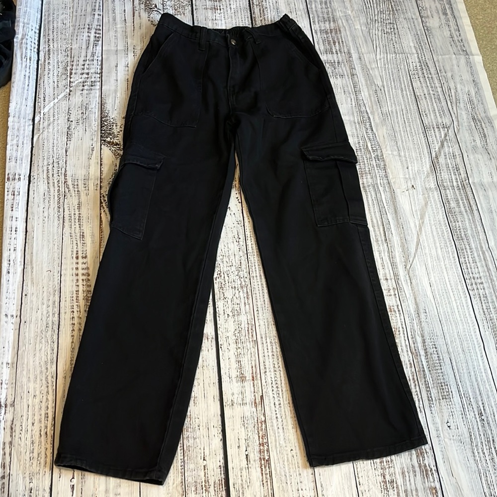 Black cargo pants